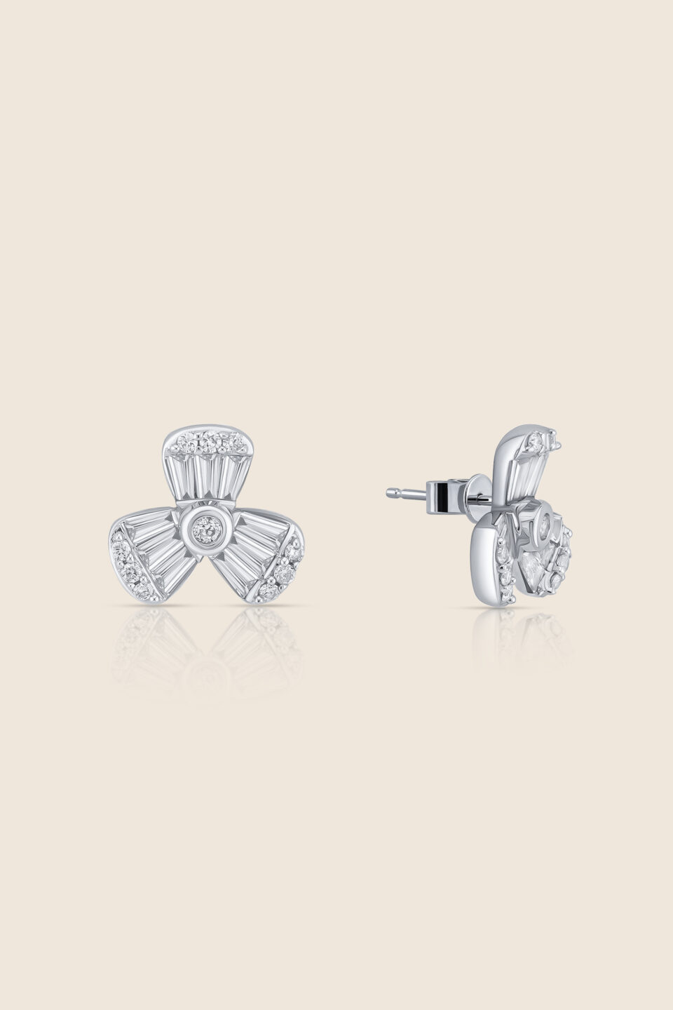 amara white gold diamond flower earring
