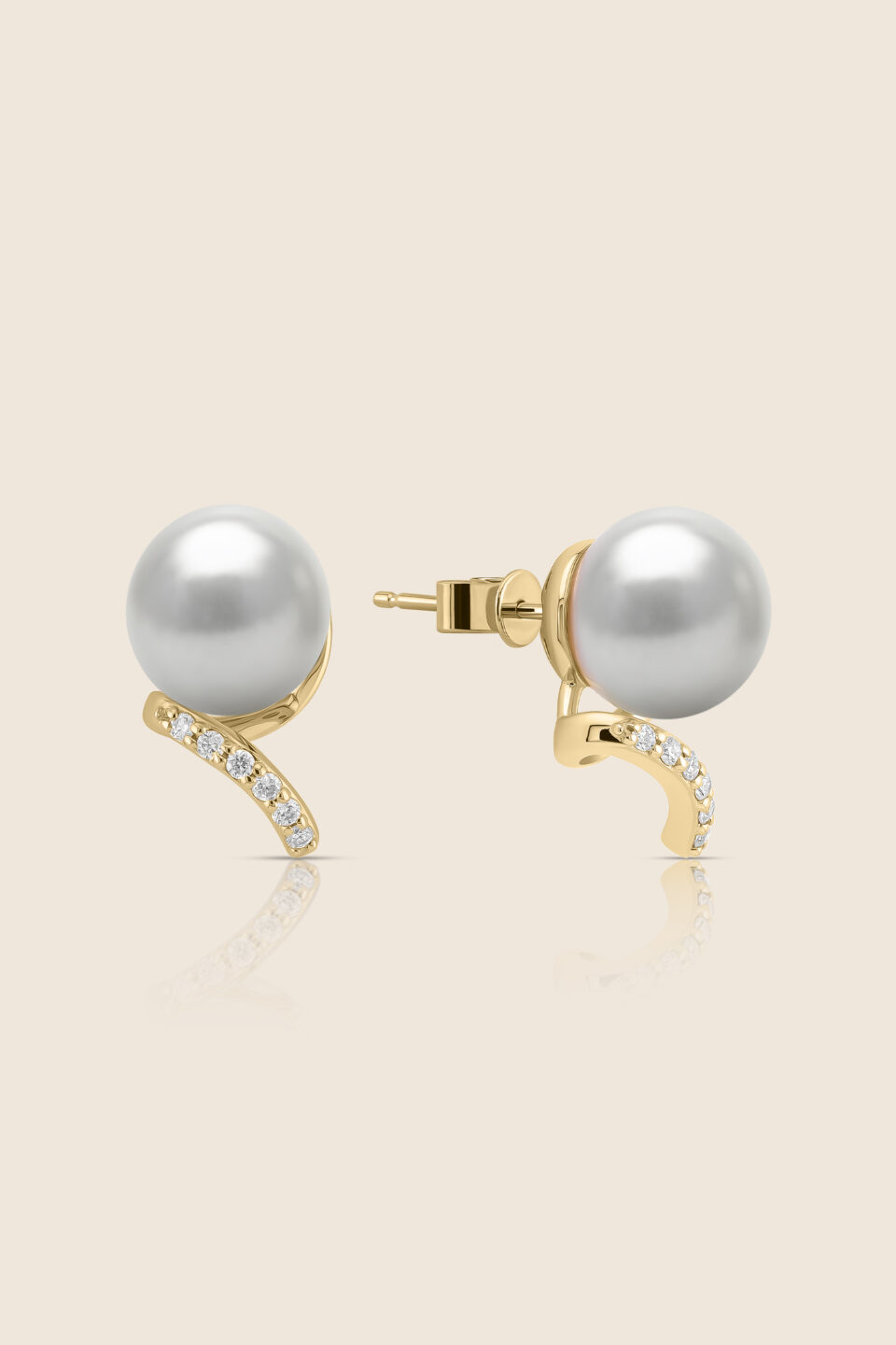 ADER000692-image-548-Earrings-25-02.jpg