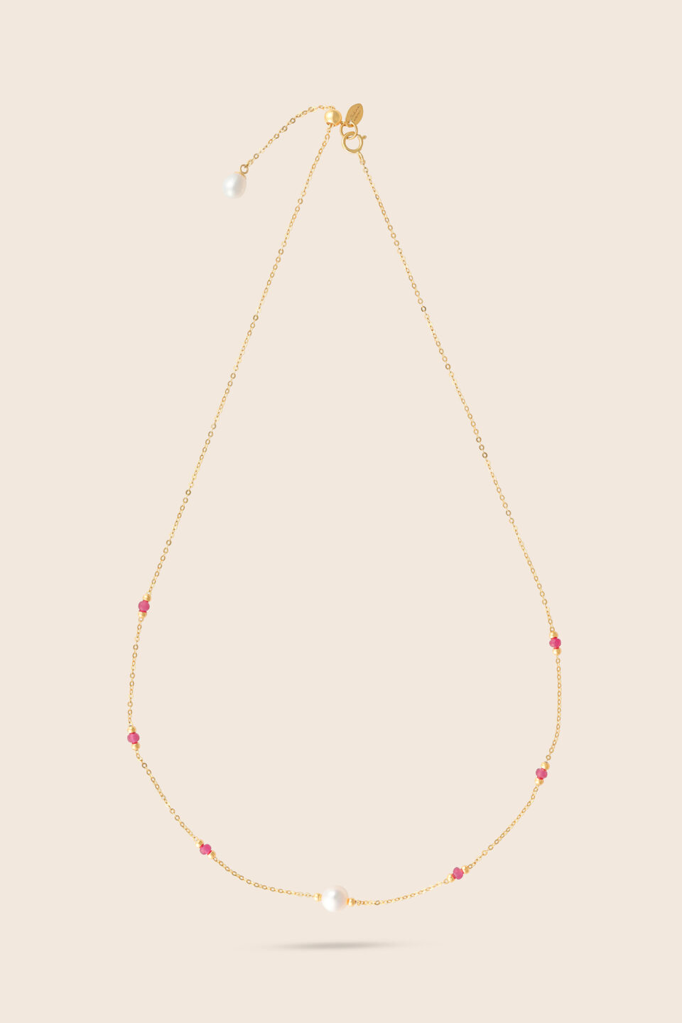 Lavita yellow gold pearl necklace with ruby