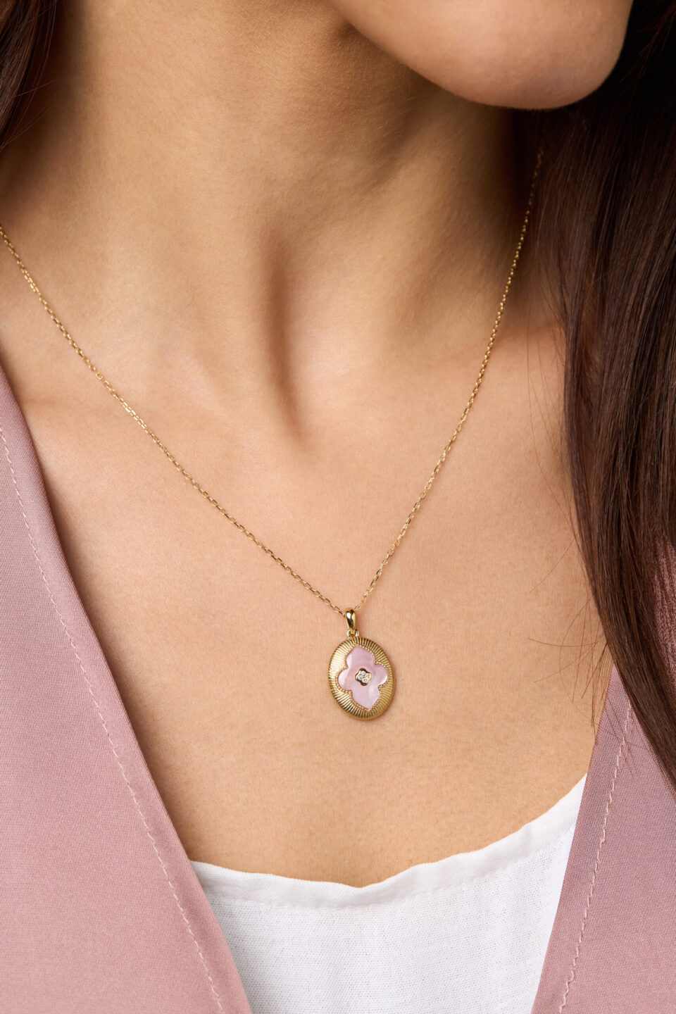 ADNK000609-image-323-45J2493925_1_3