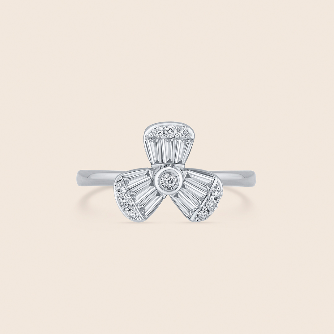237 amara white gold diamond flower ring - Image 1