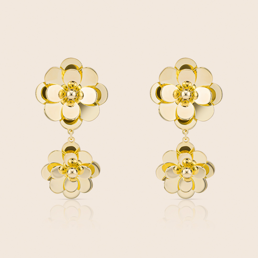 40 Glint yellow gold two flower earring - Image 1
