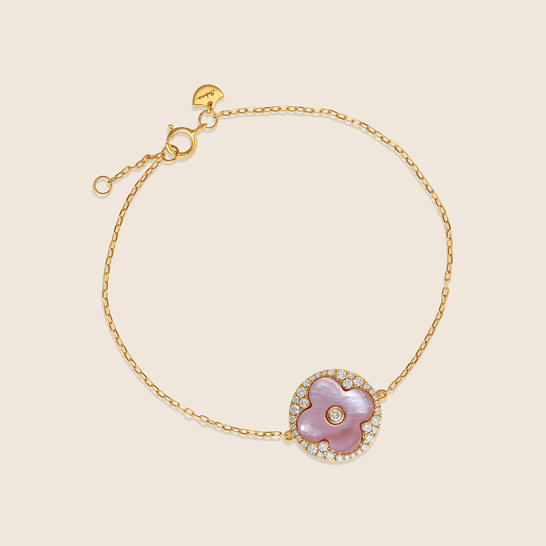 45J2494325_1 Amara yellow gold diamond bracelet with pink MOP - Image 1