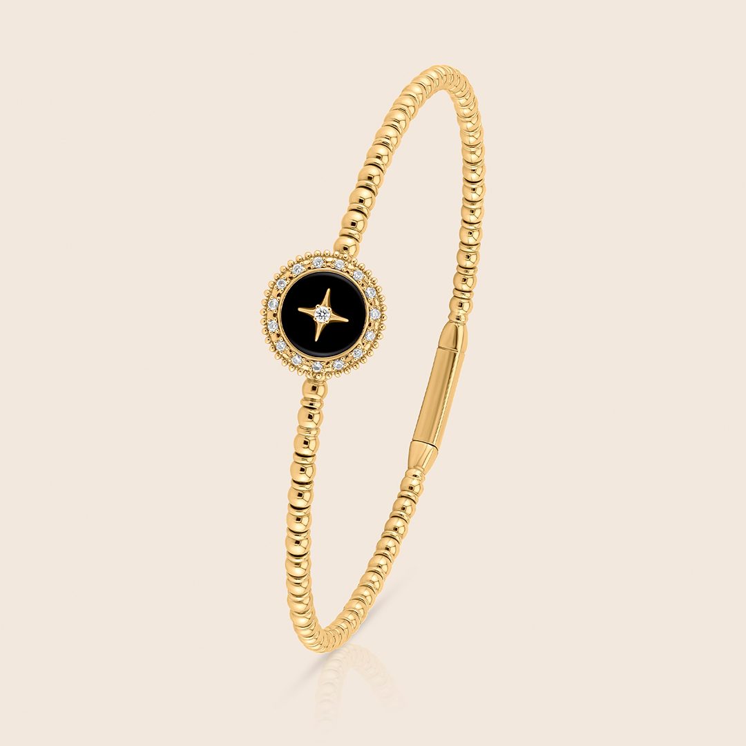 08 Flare yellow gold diamond bangle with black onyx - Image 1