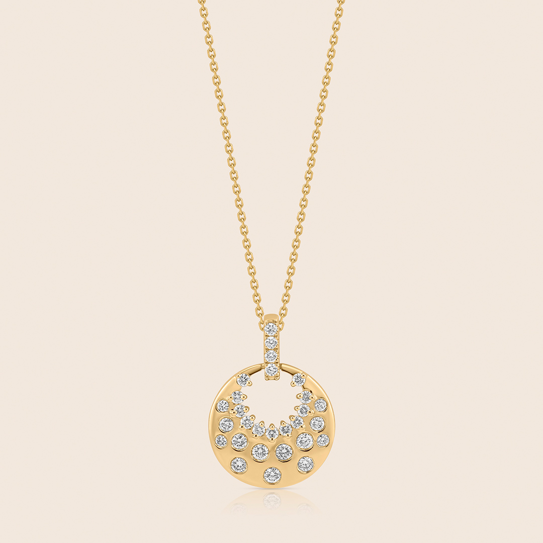 146 Stellar yellow gold diamond round pendant - Image 1