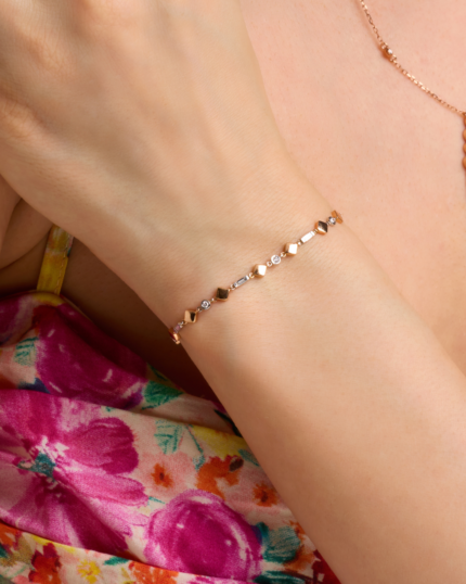 Fancy white and yellow gold diamond bracelet