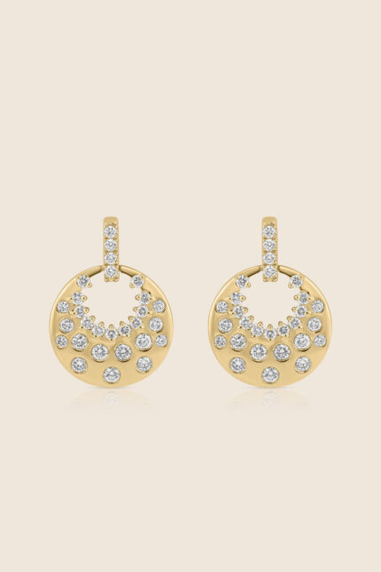 Stellar yellow gold diamond round earring