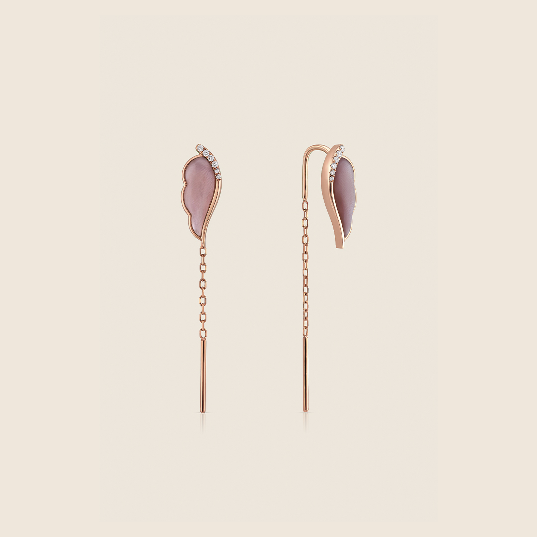ADER001361-image-386-ADER001361-VOL-2 Volare rose gold diamond sui/dhaga earring with MOP - Image 1