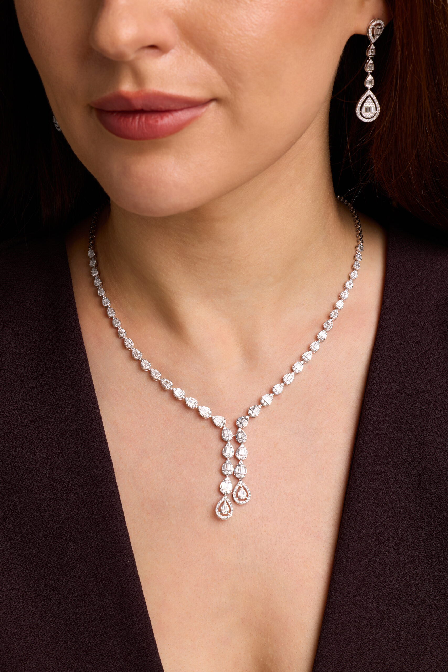 ADNK000108-image-62-TQTEAFHZBV_37 Classic white gold diamond dual drop necklace - Image 1